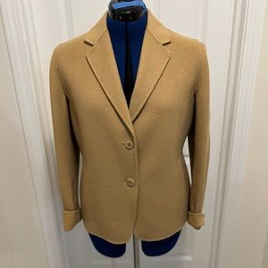Camel Double Faced Wool Suit Jacket, Size 14P runs small. Length: 26in